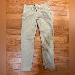 American Eagle Men's Tan Pants. Next Level Flex. 30x32